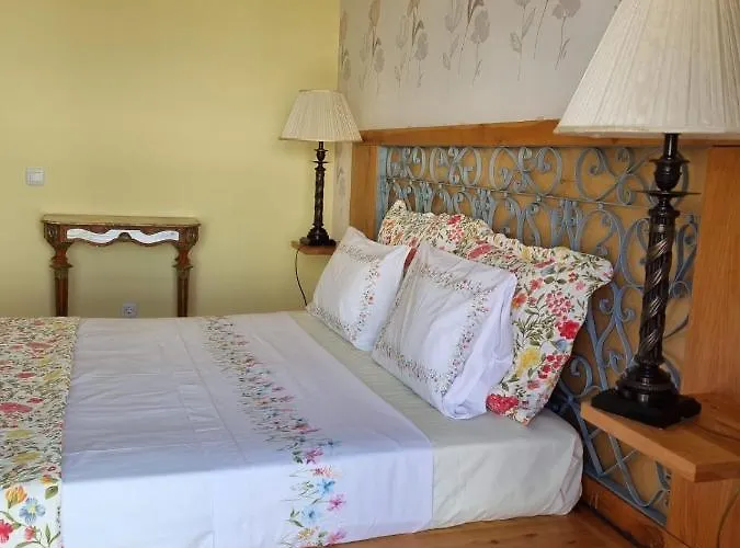 Duplex Em De * Tavira