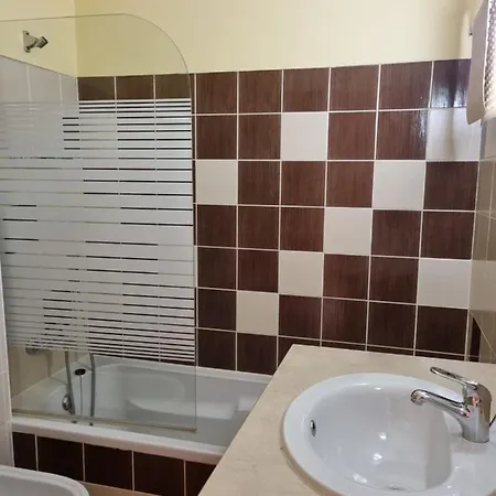 Duplex Em De * Tavira