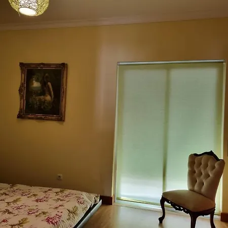 Duplex Em De * Tavira
