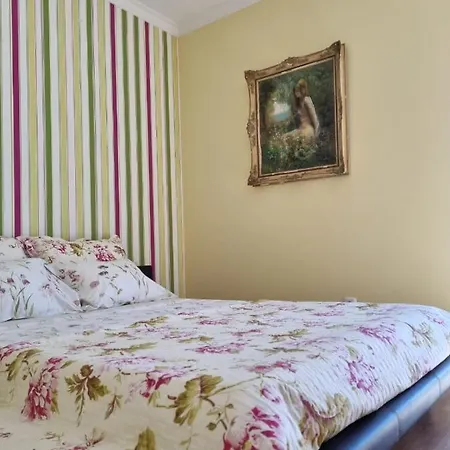 Apartment Duplex Em De